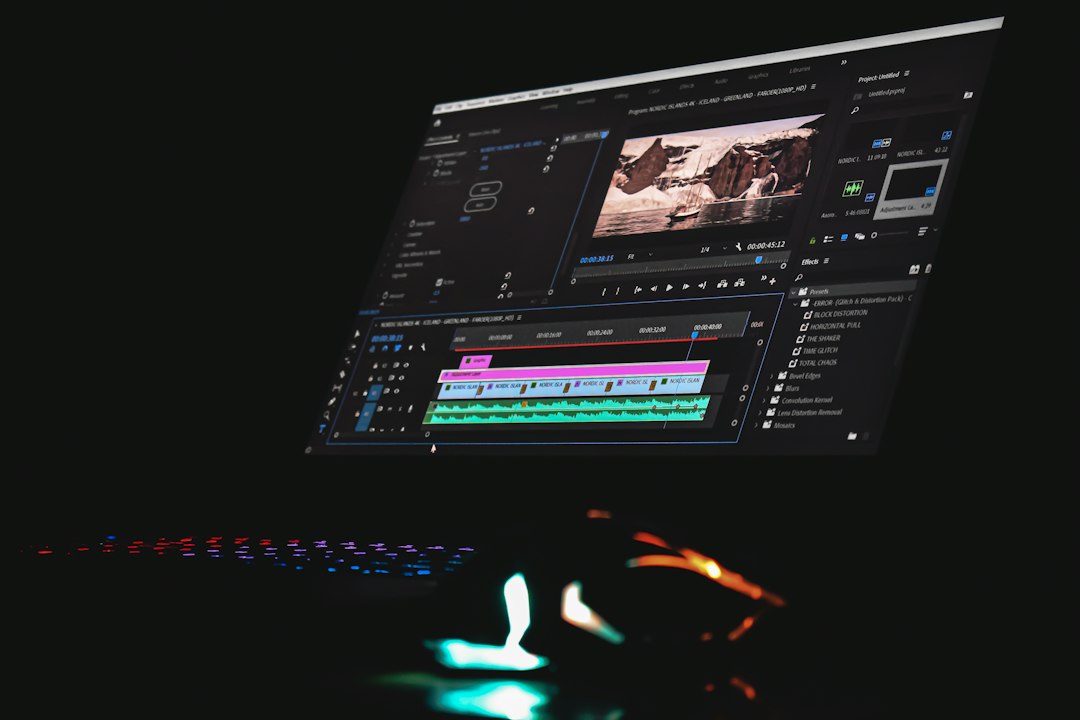 動画制作の依頼前準備を考える動画編集のイメージ